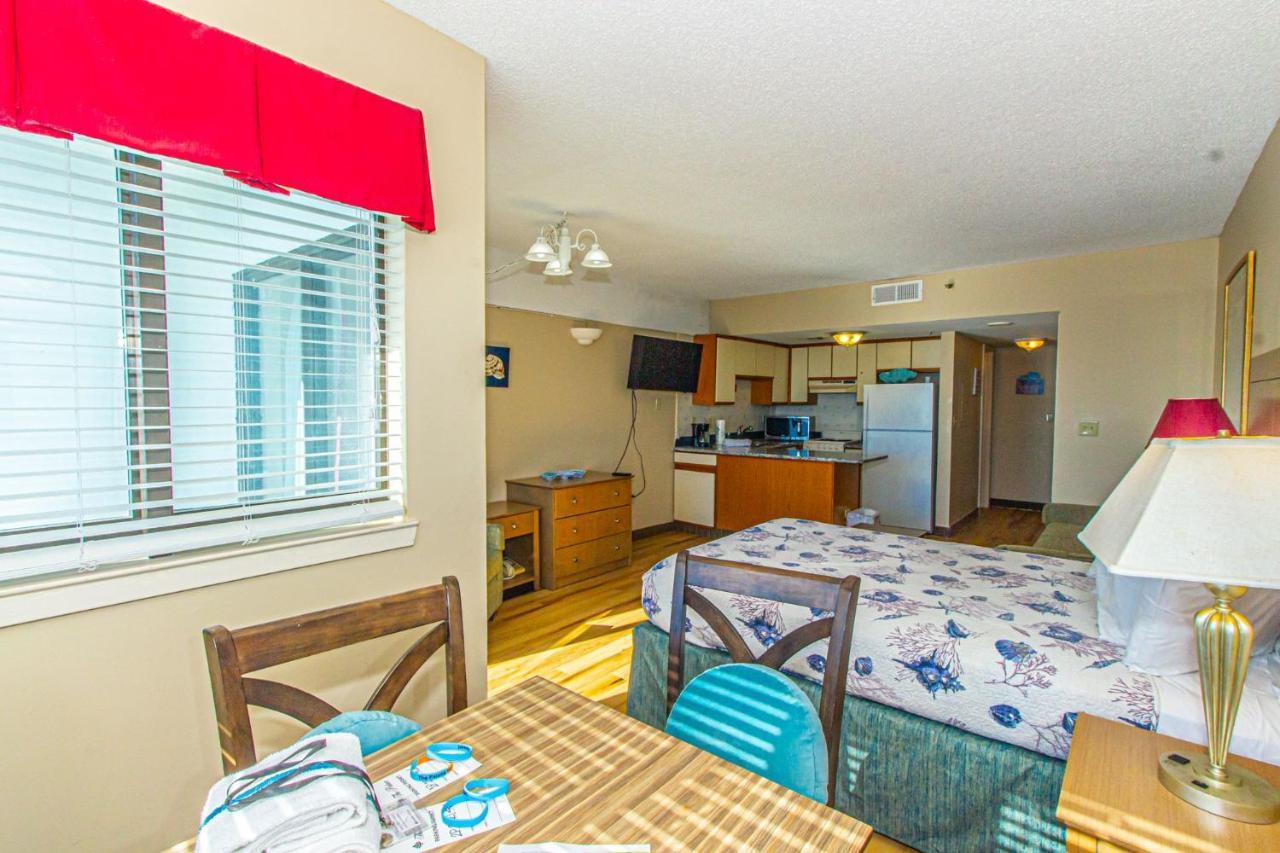 The Palace 401 Myrtle Beach Exterior photo